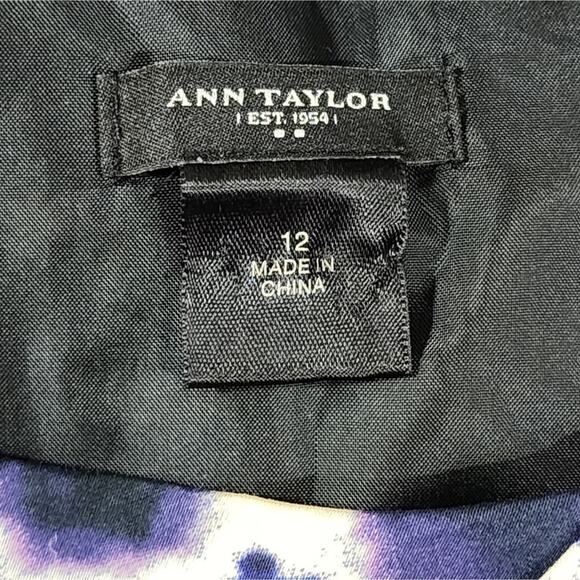 Ann Taylor purple, black, and white watercolor pleated sheath dress size 12 - Picture 9 of 9
